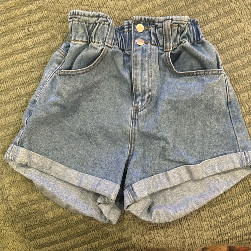 Forever 21 Jean shorts- Size S stylish